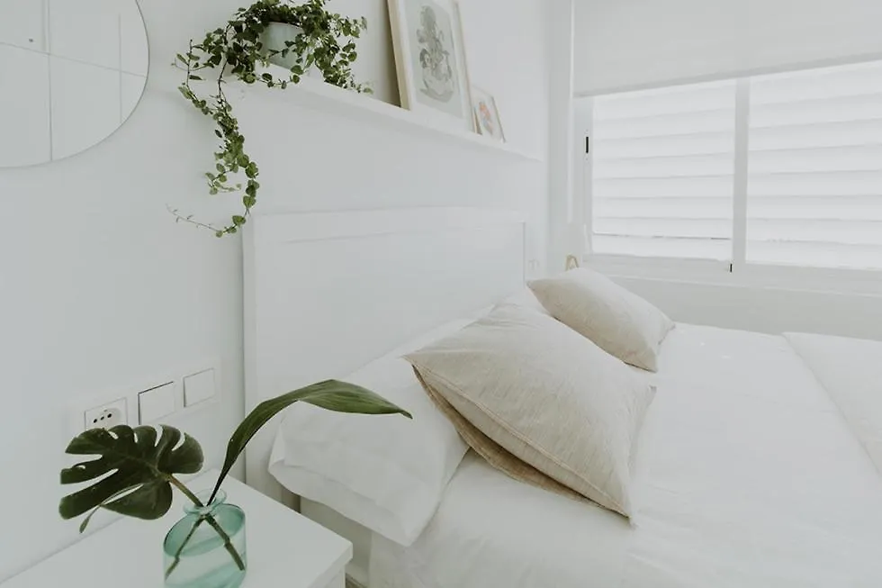 Bonito Apartamento En La Playa, Guadalmar. Málaga